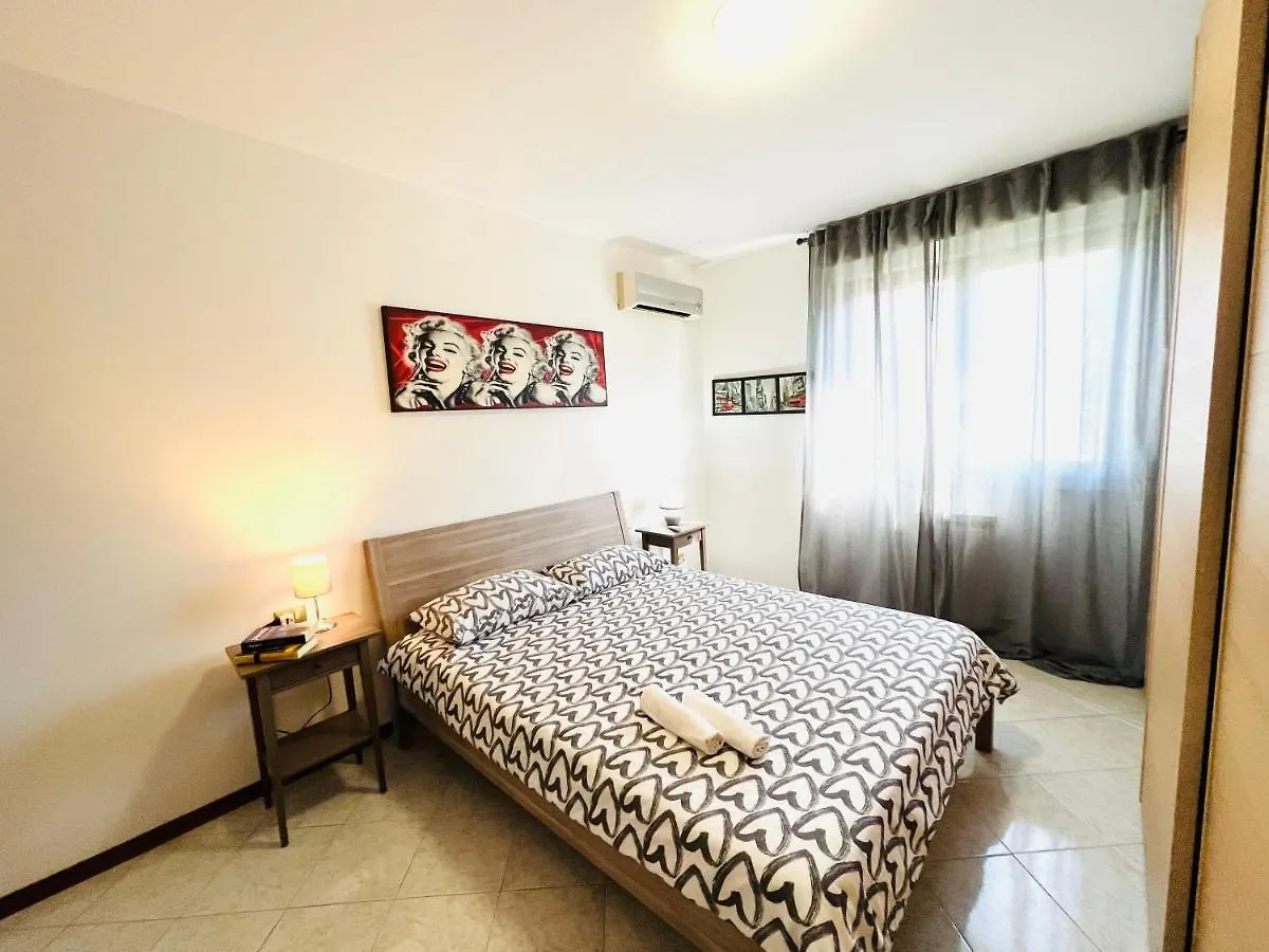 Big Apartment In Milan Navigli Area With 2 Terrace