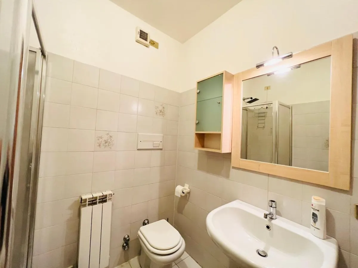 Big Apartment In Milan Navigli Area With 2 Terrace 0*,  Italien